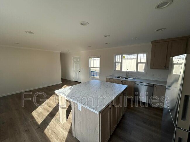 Building Photo - 213 Lineberger Rd