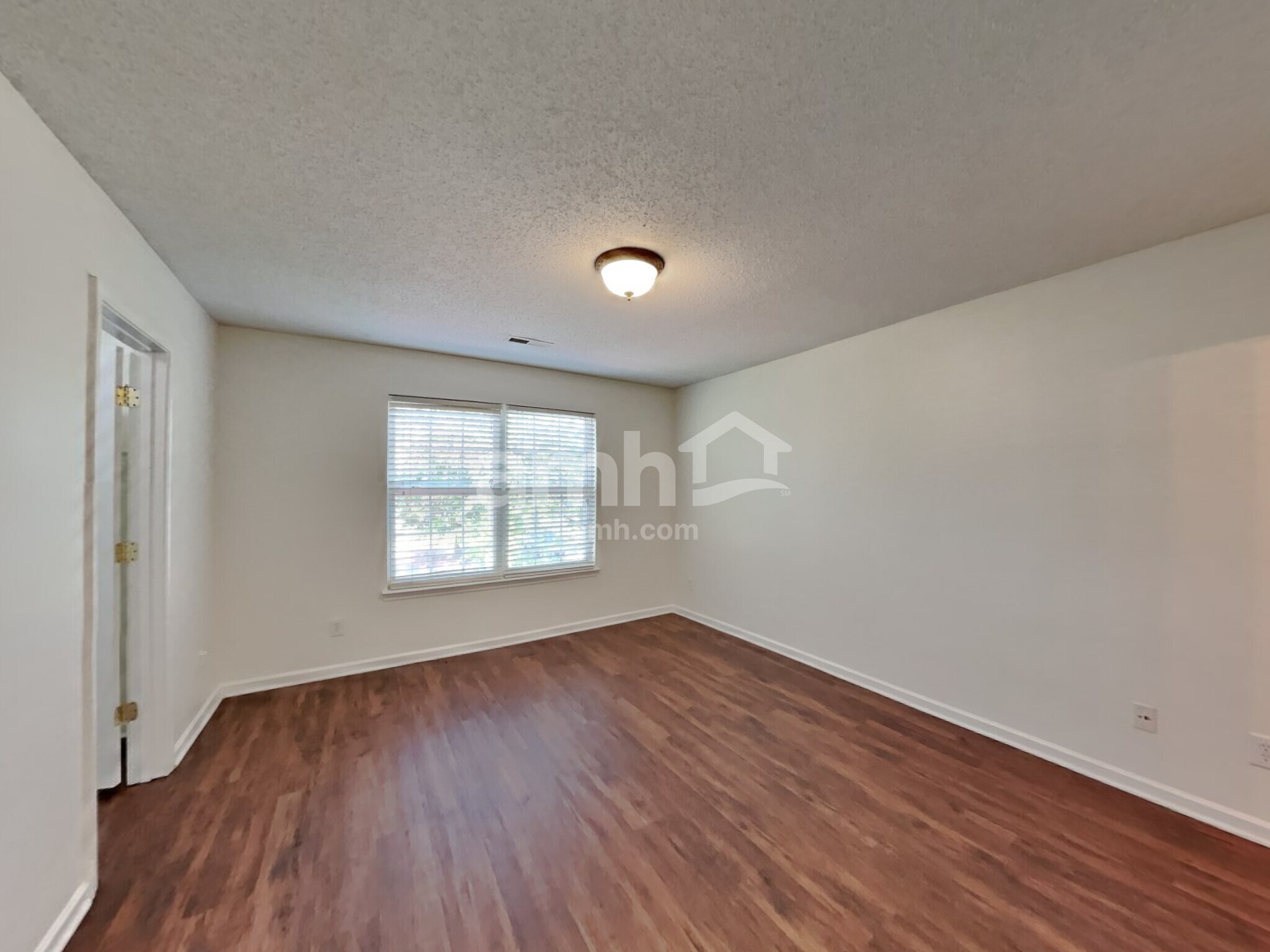 Building Photo - 3056 Teton Dr