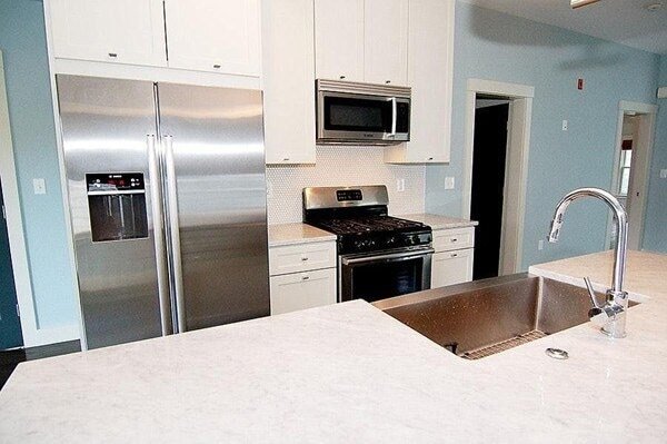 Building Photo - 196 Walden St