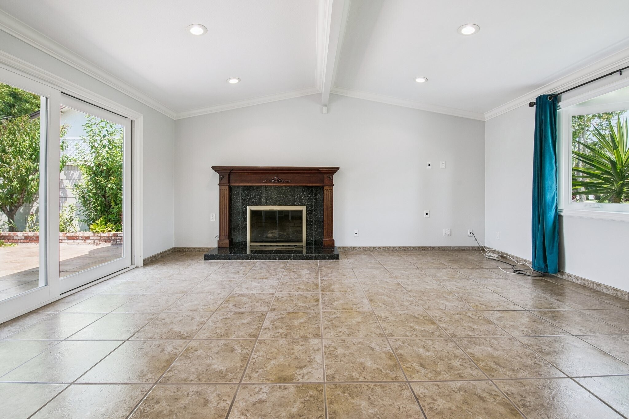 Building Photo - 1662 Palau Pl