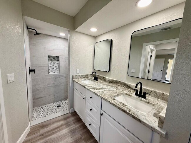 Building Photo - 25484 Terrain Ln