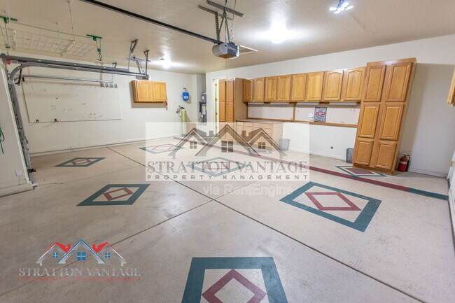 Building Photo - 13458 W Coronado Rd