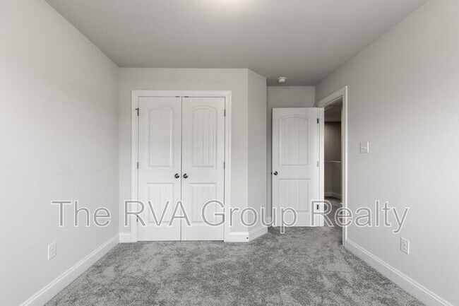 Building Photo - 6448 Cassia Loop
