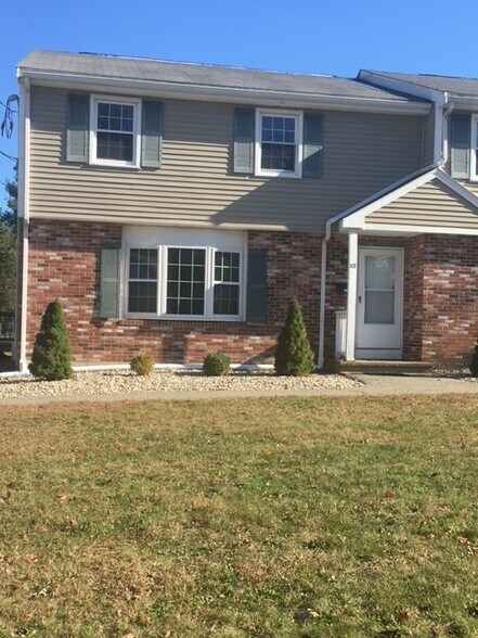 Primary Photo - 85 Emmet St