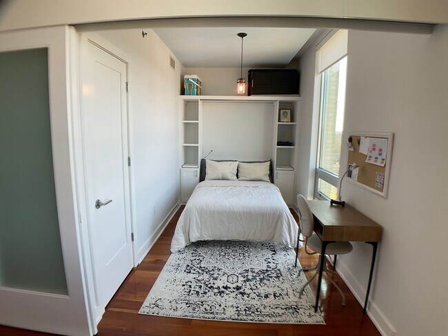 Building Photo - Rare Greenbridge Rental with West Facing Long Range Views!