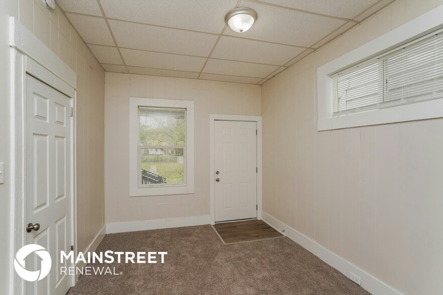 Building Photo - 2715 Garland Ave