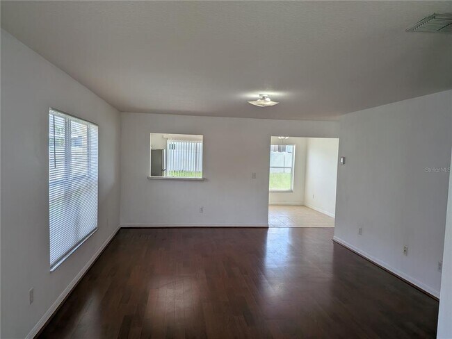 Building Photo - 24606 Victoria Wood Ct