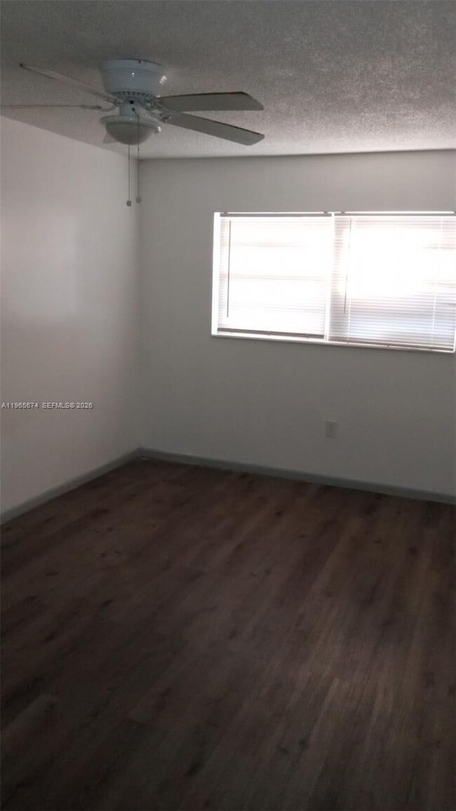 Building Photo - 1841 Cleveland St