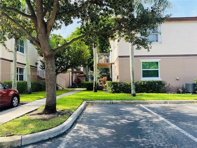 Building Photo - 11232 SW 12th St