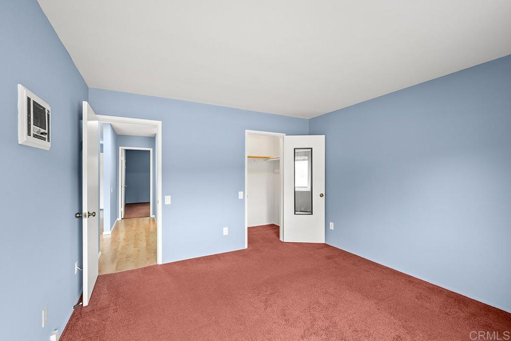 Building Photo - 6725 Mission Gorge Rd