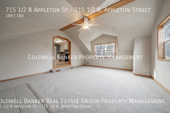 Building Photo - 715 N Appleton St