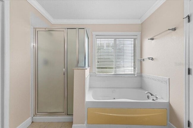 Building Photo - 3949 Golden Finch Way
