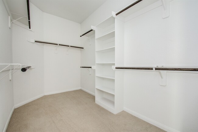 Building Photo - 2212 Gadwall Ct