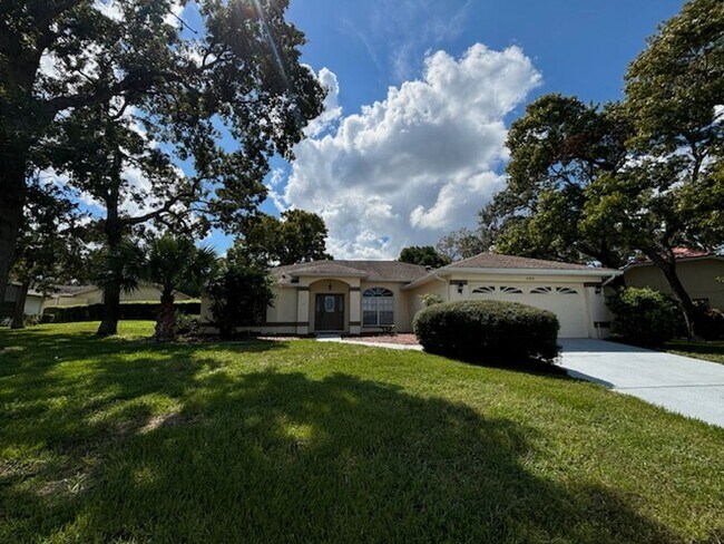 Building Photo - ACCEPTED APPLICATION 10/17/24