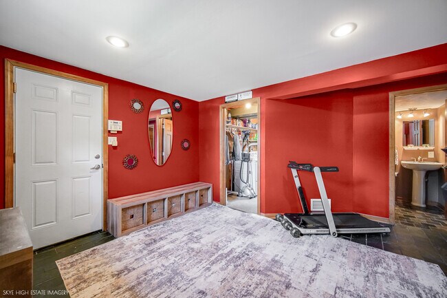 Building Photo - 2905 Edgewood Pkwy