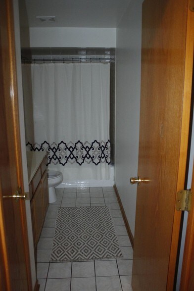 Building Photo - 4453 S Harlem Ave