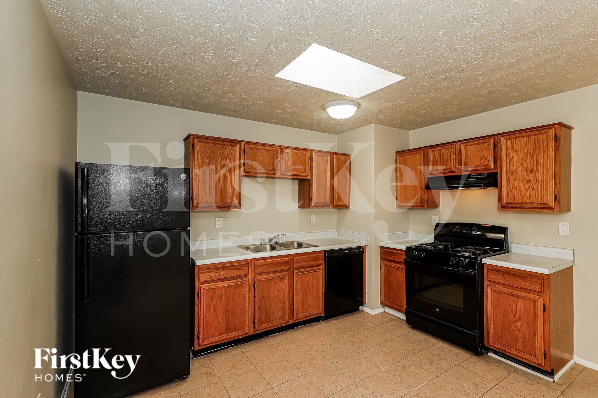 Building Photo - 6450 Peppermill Ln