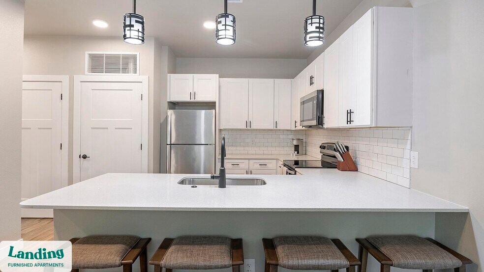 Building Photo - 2445 Estrella Pkwy