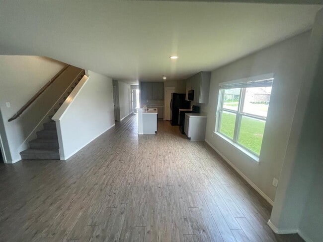 Building Photo - 14550 Breezy Orch Trail