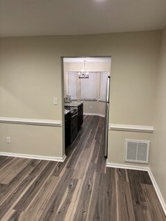 Building Photo - 524 Hollomon Dr