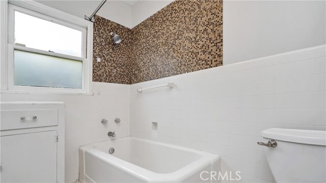 Building Photo - 2118 Greenleaf St