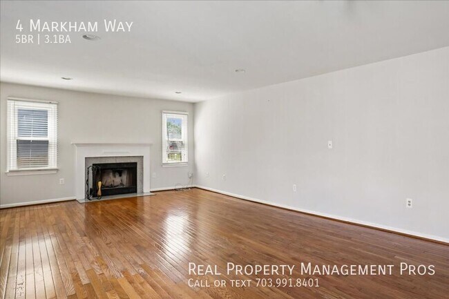 Building Photo - 4 Markham Way