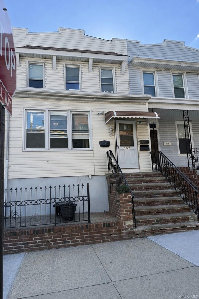 Building Photo - 60-20 60th St