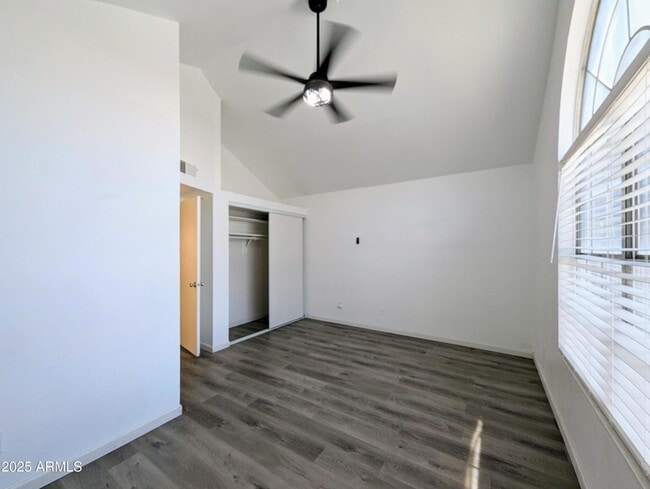 Building Photo - 4601 N 102nd Ave