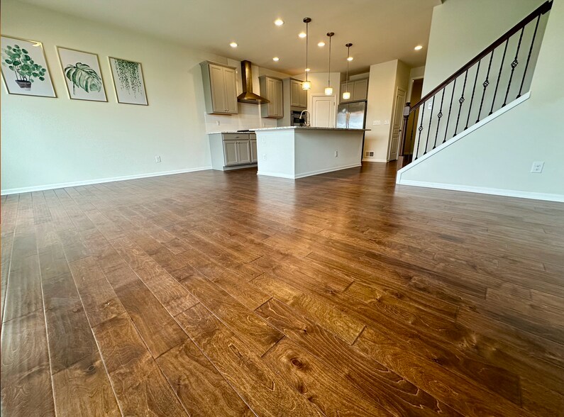 Building Photo - 2750 St. Regis Way