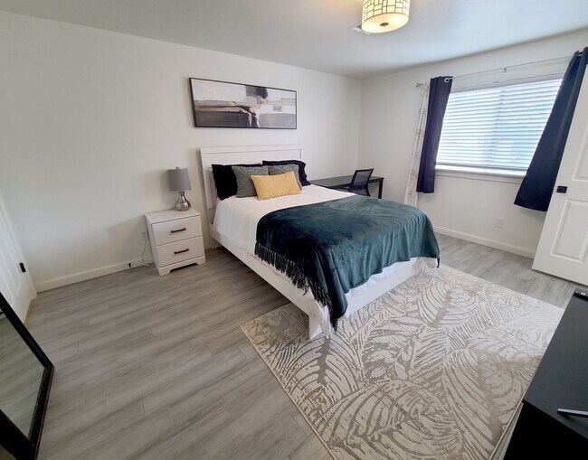 Building Photo - Remodeled Condo in Norman