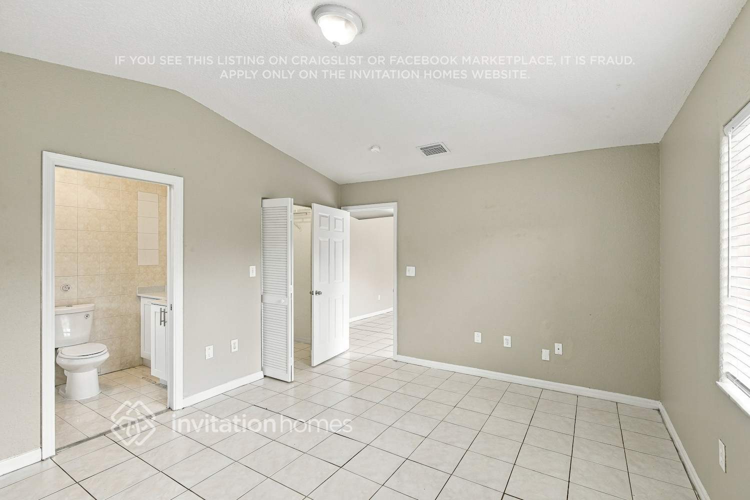 Building Photo - 9775 NW 126th Terrace