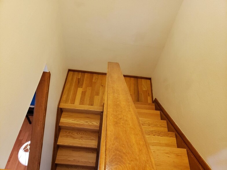 Staircase - 780 Utica Ave