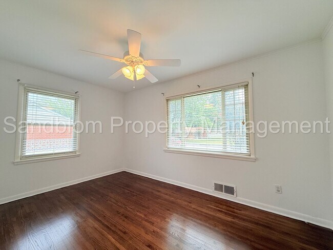 Building Photo - For Lease | Midtown Tulsa | Available Now!