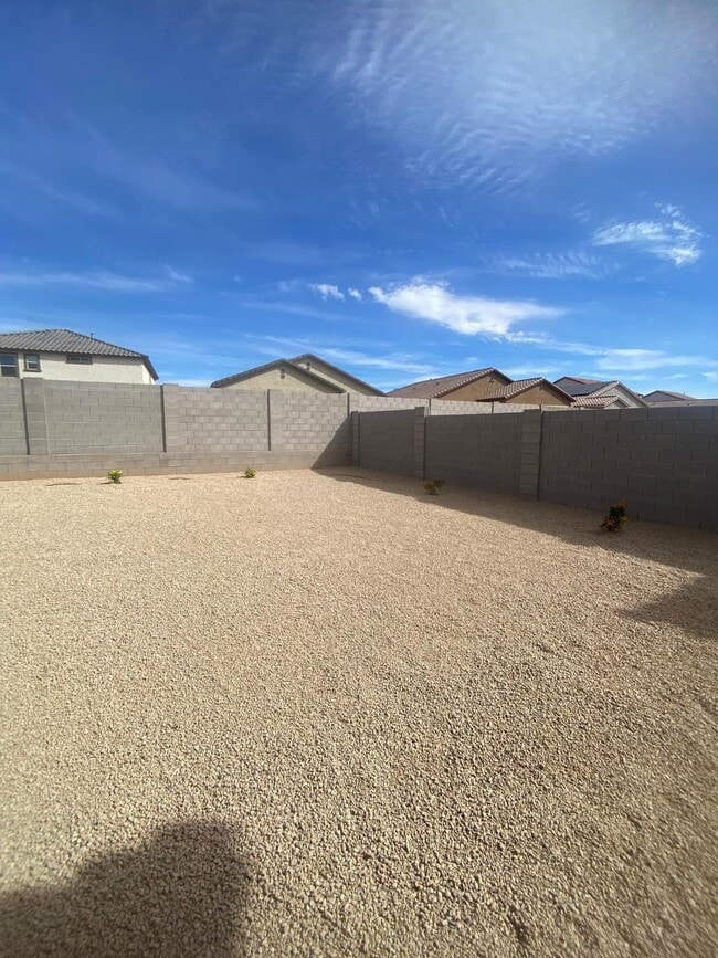 Building Photo - 17182 W Oberlin Way