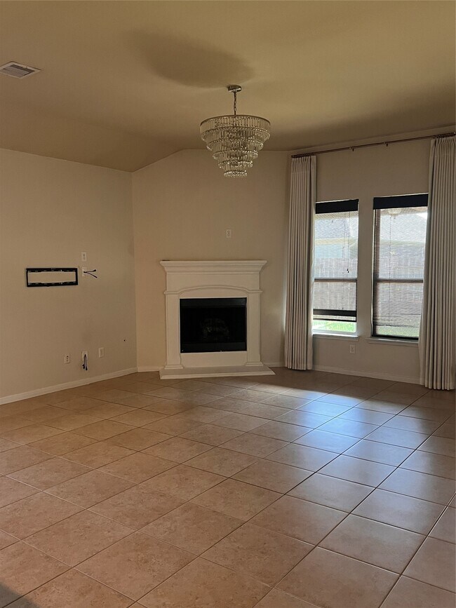 Building Photo - 6018 Le Moyne Pass Ln