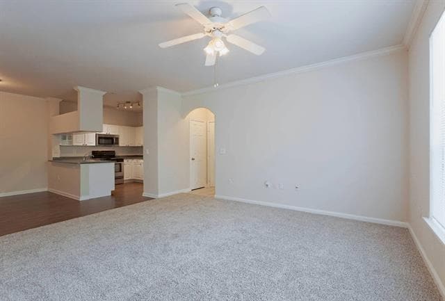 Building Photo - 10505 S I-35 Frontage Rd