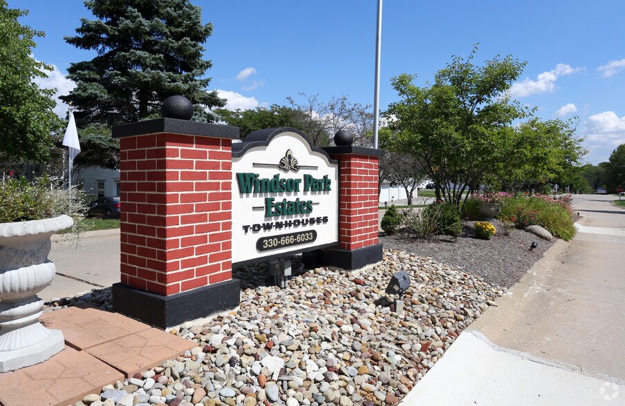 Windsor Park Estates 1335 Vale Dr Copley OH 44321 Apartment Finder