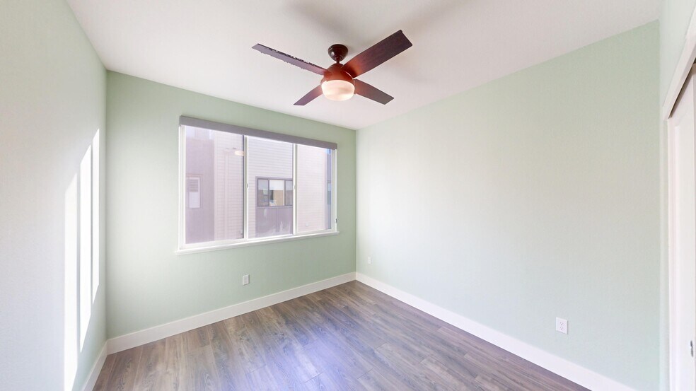 Building Photo - 44819 S Grimmer Blvd