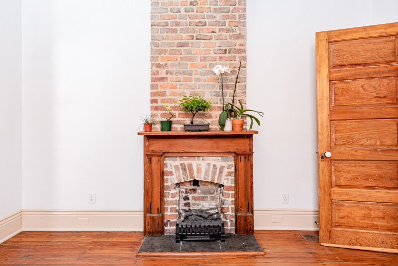 Building Photo - 2826 Banks St