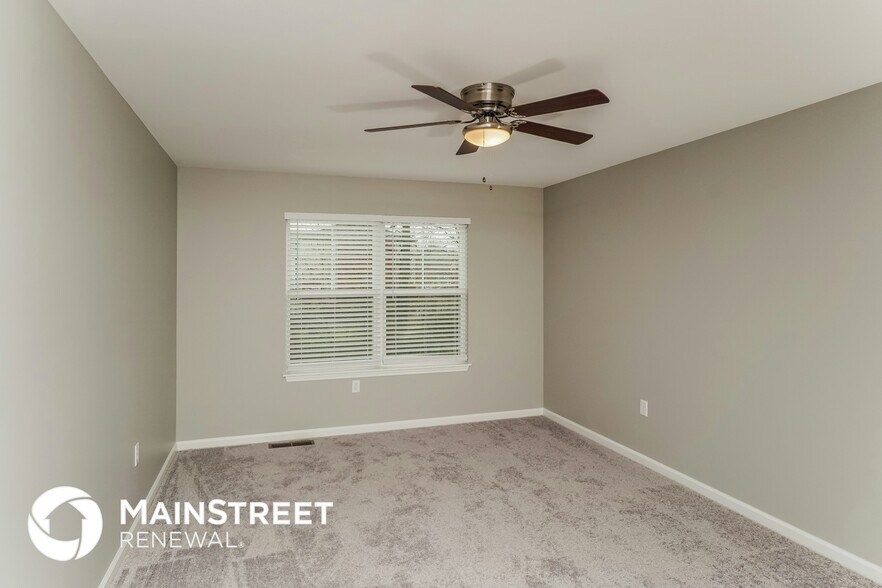 Building Photo - 2085 Paddle Wheel Dr