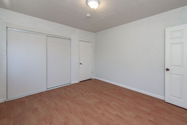 Building Photo - 1176 2nd Ave