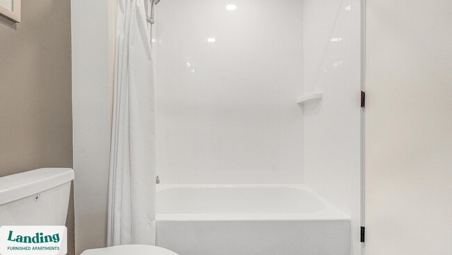 Building Photo - 1999 E Boston St