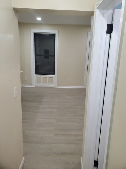 Bedroom - 170 Washington Ave