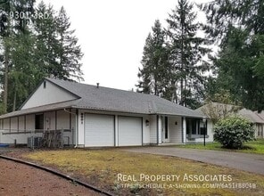 Building Photo - 9301 3rd Way SE