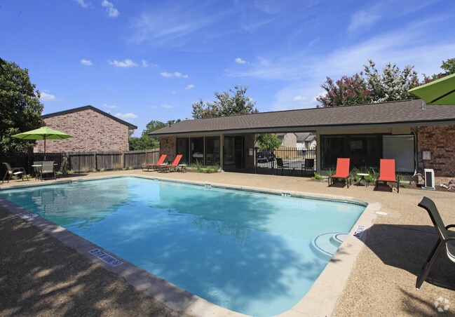 Pool - Hillside Place