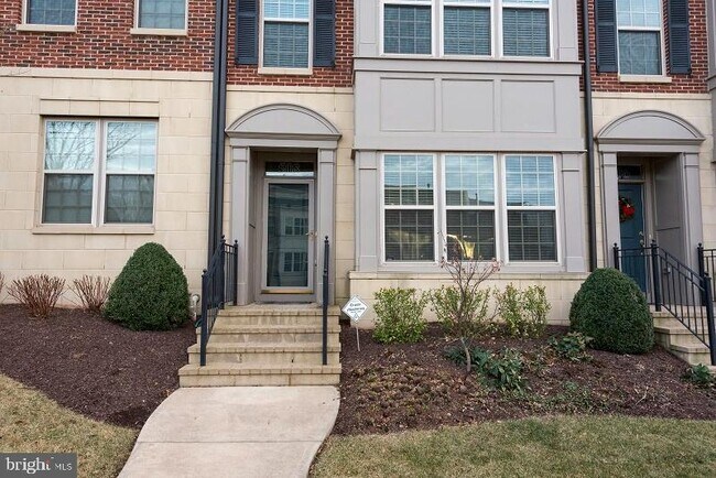 Building Photo - 508 Overlook Park Dr