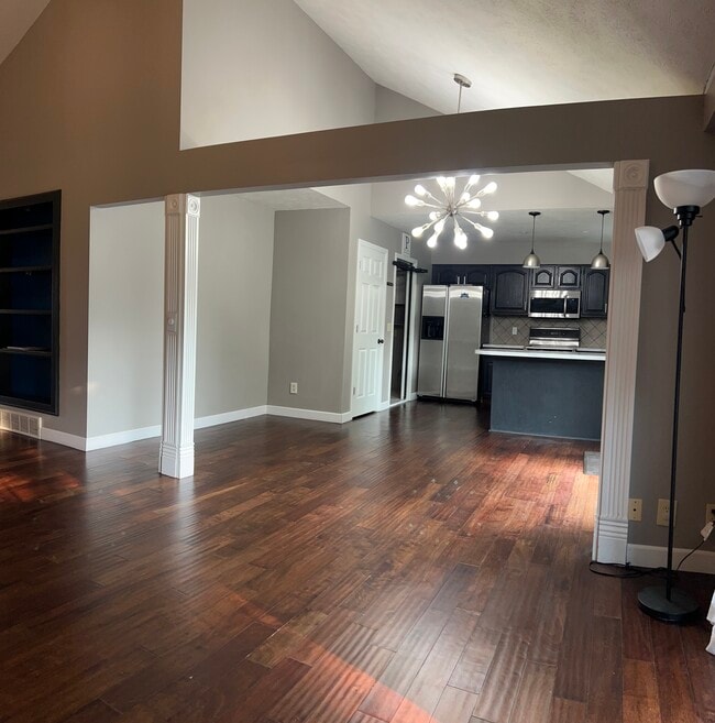 Building Photo - 3012 N 155th Ave