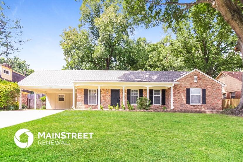 Primary Photo - 3621 Huckleberry St