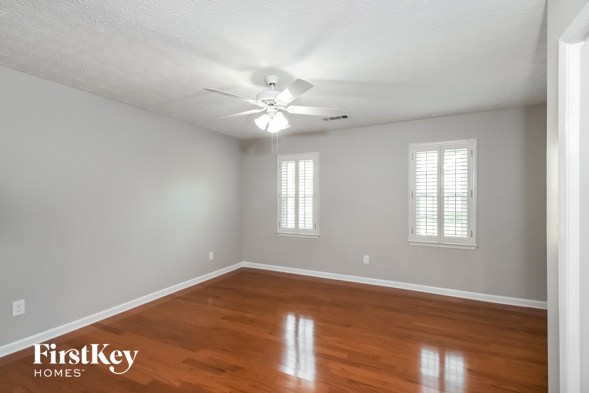 Building Photo - 3601 Robinson Walk Dr