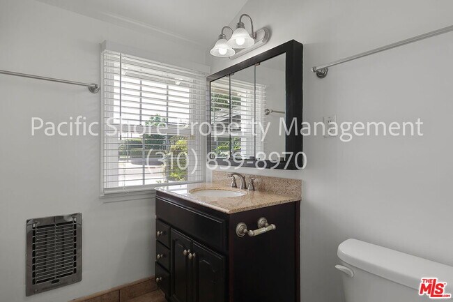 Building Photo - 2884 Dunleer Pl